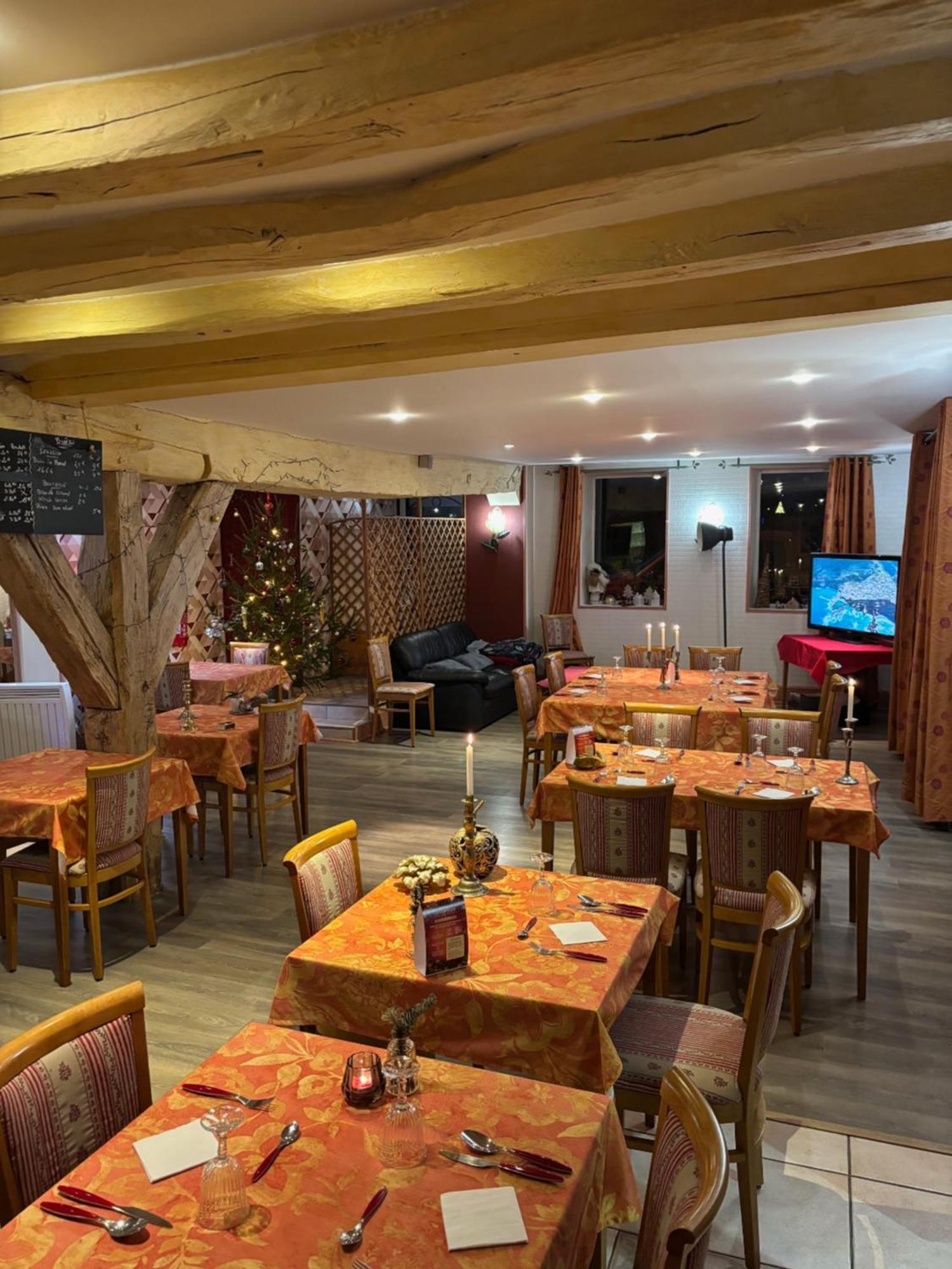 Hotel Le Bon Laboureur ลาชาริเต-ซูร์-ลัวร์ ภายนอก รูปภาพ