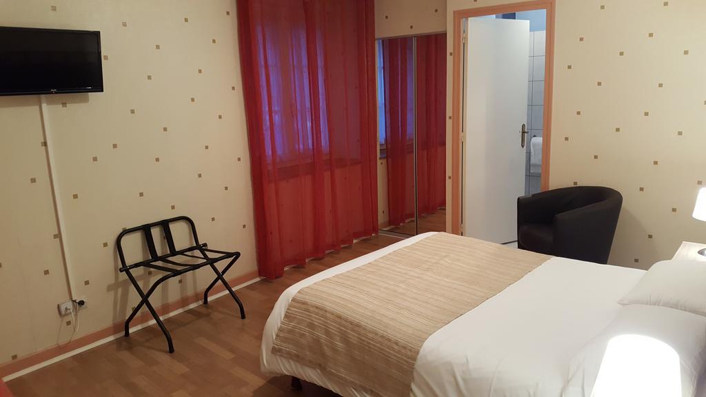 Hotel Le Bon Laboureur ลาชาริเต-ซูร์-ลัวร์ ภายนอก รูปภาพ